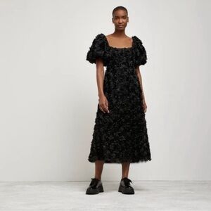 Forever 21 Black 3D Flower Midi Dress Size S